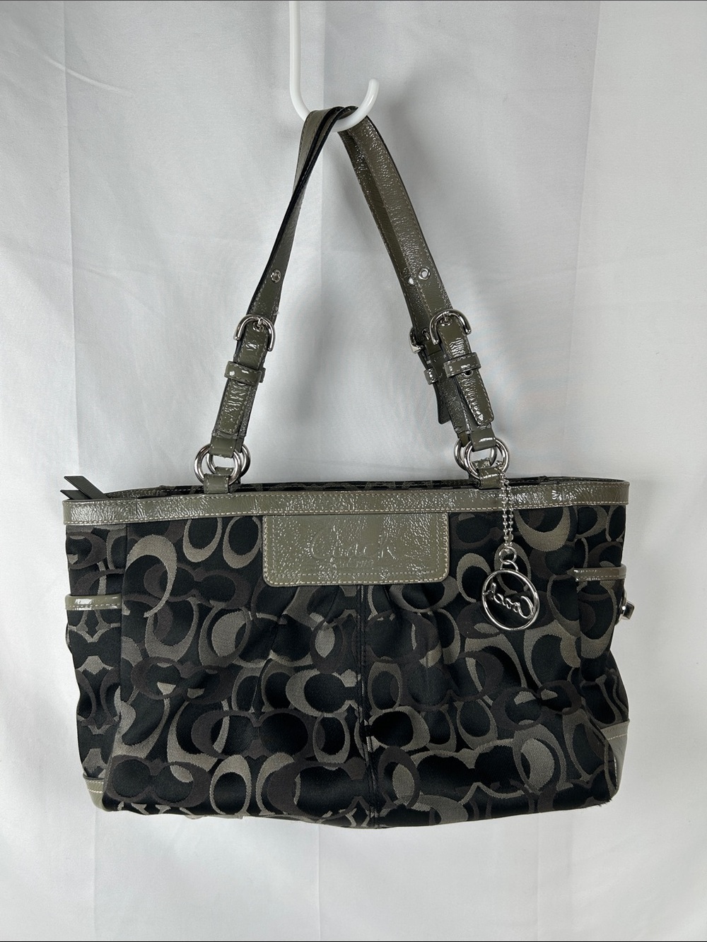 Coach Optic Black and Gray  Signature Shoulder Tote F13762